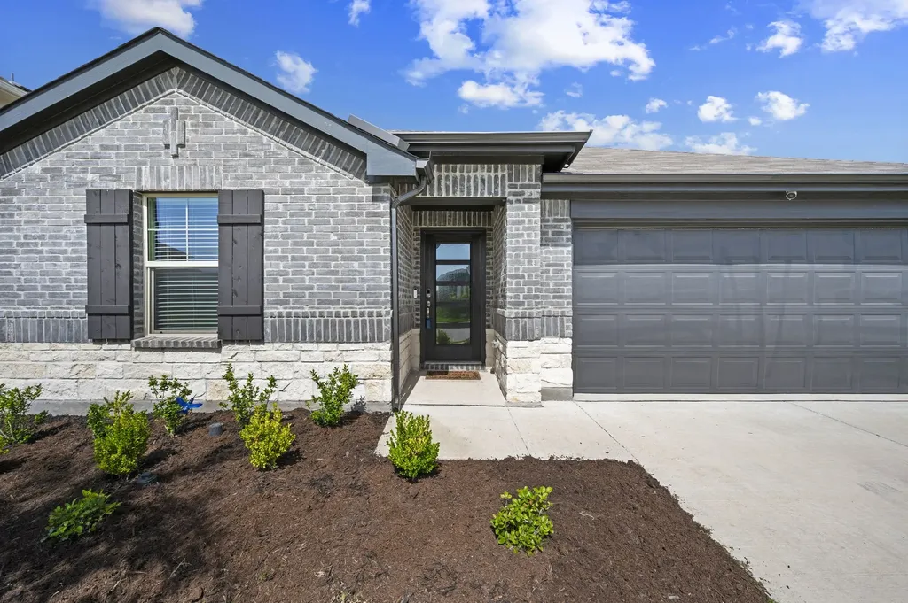 3020 Dixondale Drive Fort Worth TX 76108
