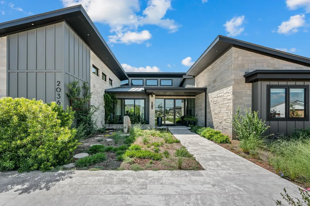 2036 High Meadow Court Bartonville TX 76226
