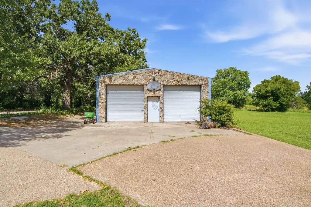 3200 Fairview Road Millsap TX 76066