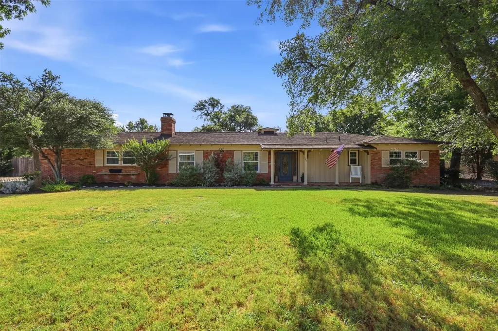 103 Paint Brush Road Lakeside TX 76108