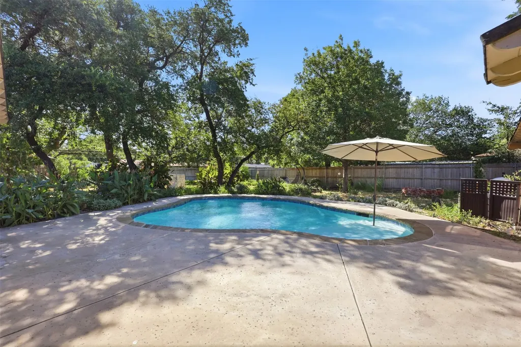 103 Paint Brush Road Lakeside TX 76108