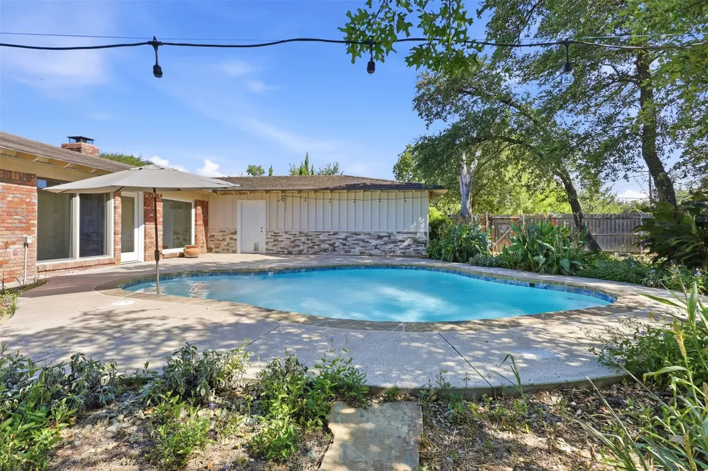 103 Paint Brush Road Lakeside TX 76108
