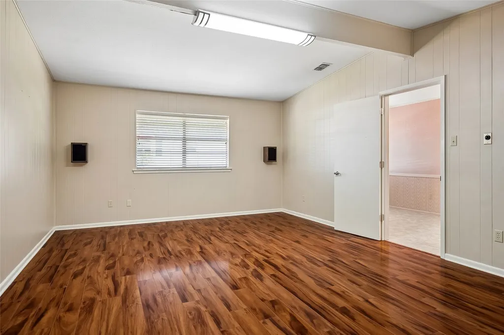 1204 Springwood Court Euless TX 76040
