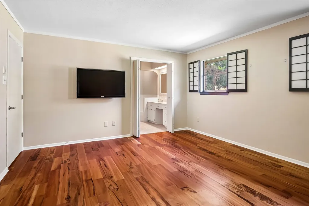 1204 Springwood Court Euless TX 76040