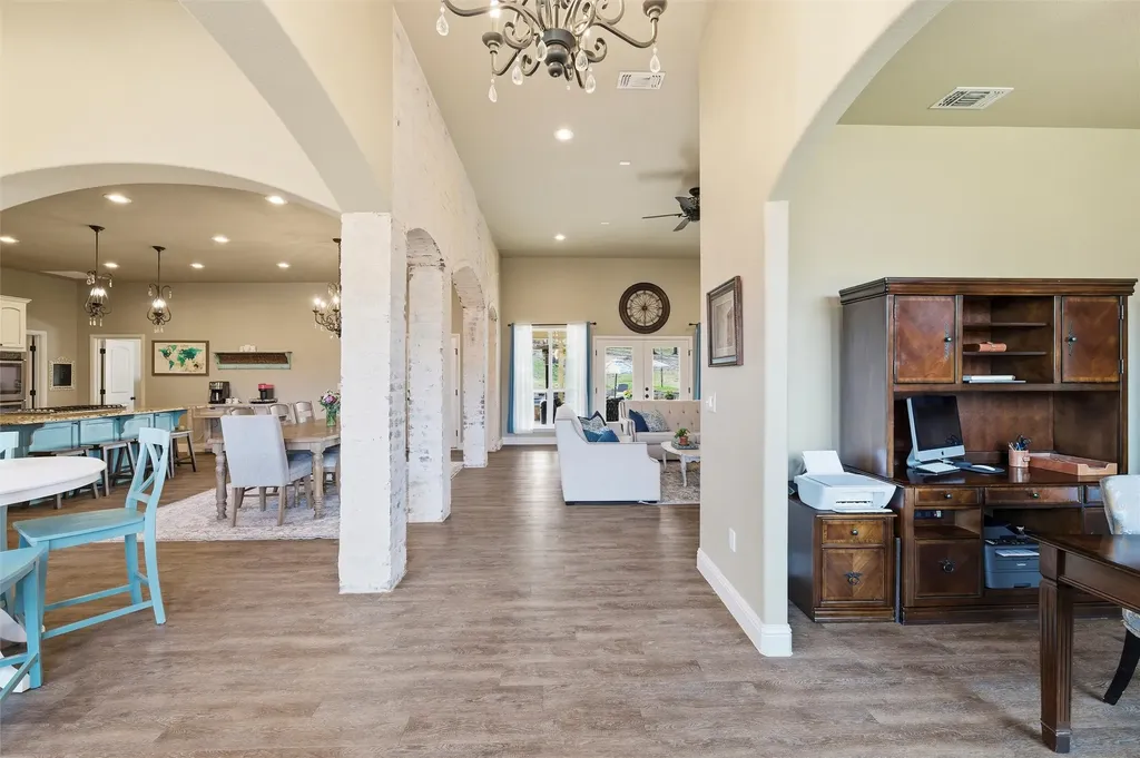 128 E Remuda Court Fort Worth TX 76108