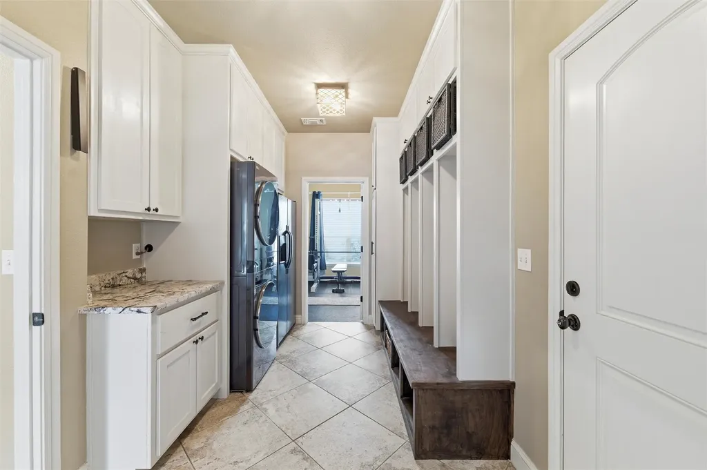 128 E Remuda Court Fort Worth TX 76108
