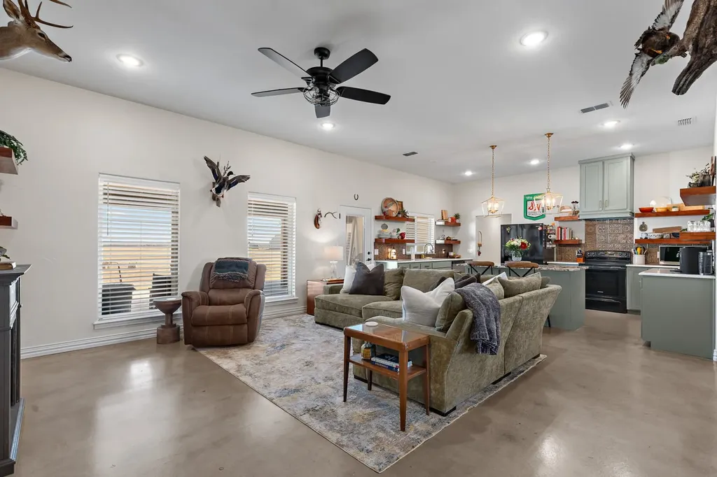 19581 Fm 1954 Holliday TX 76366