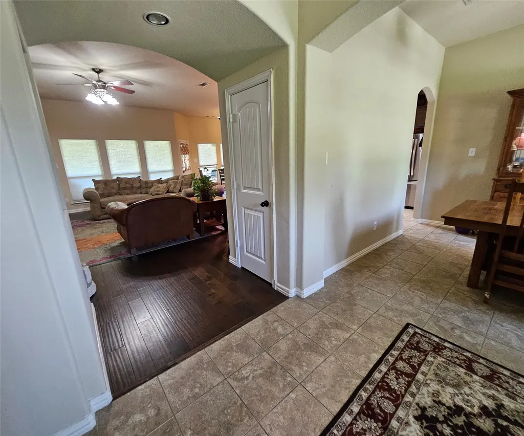 125 Brady Coleman Lane Springtown TX 76082