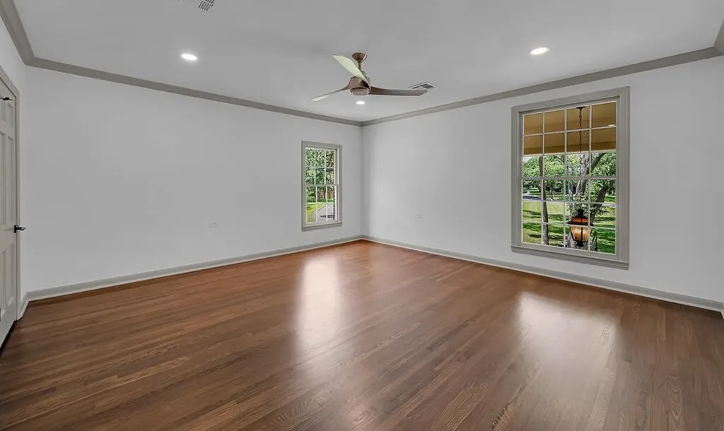 2825 Lake Air Drive Waco TX 76710