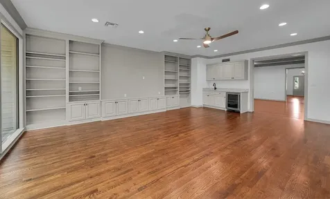 2825 Lake Air Drive Waco TX 76710