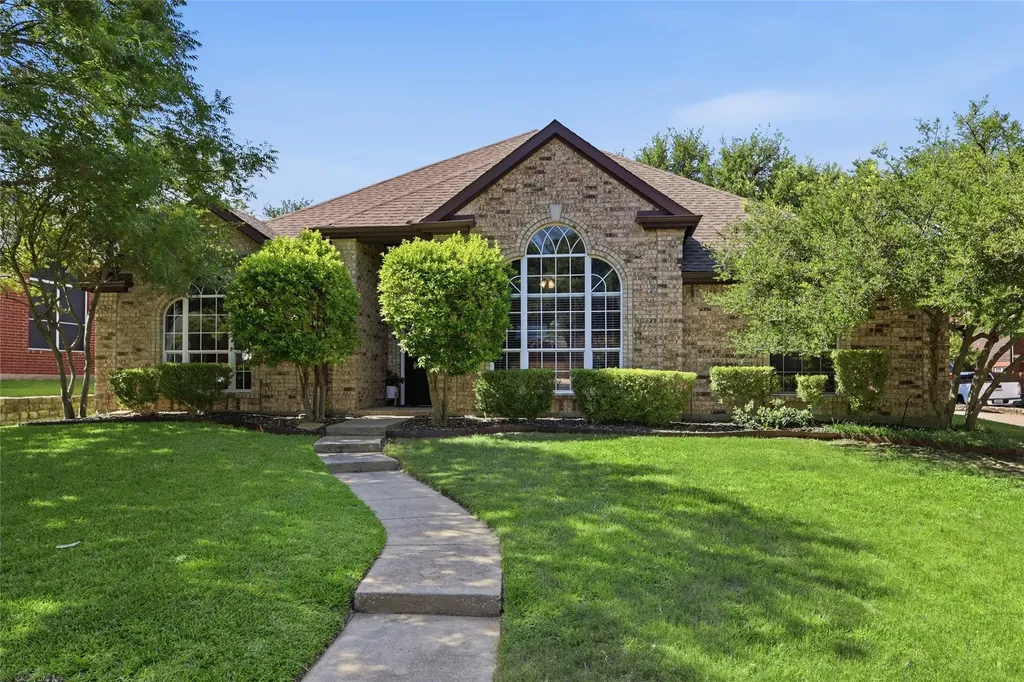 908 Chapel Drive Denton TX 76205