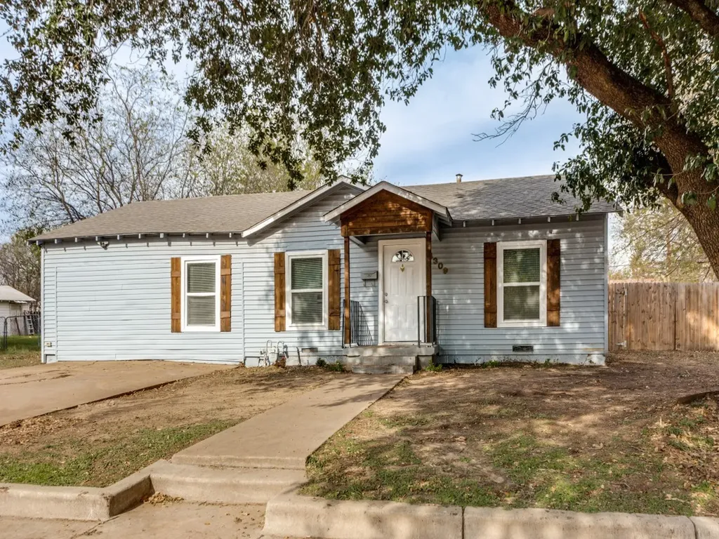 4309 Patricia Street Haltom City TX 76117
