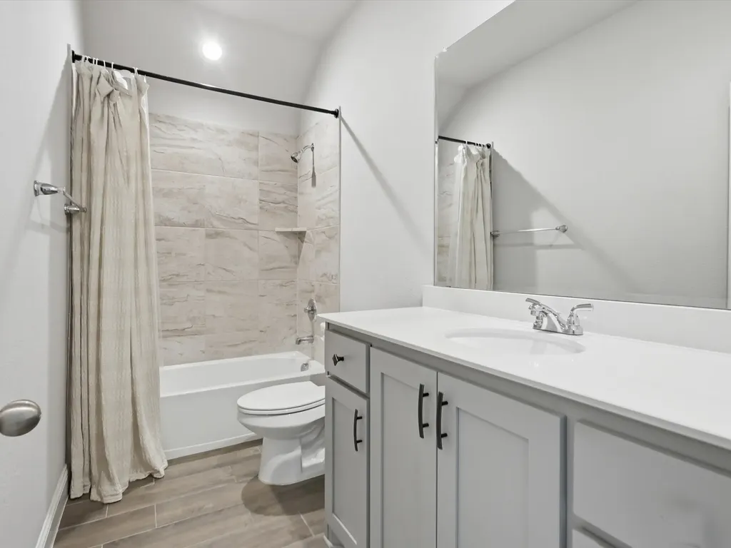 1601 Radecke Road Krum TX 76249