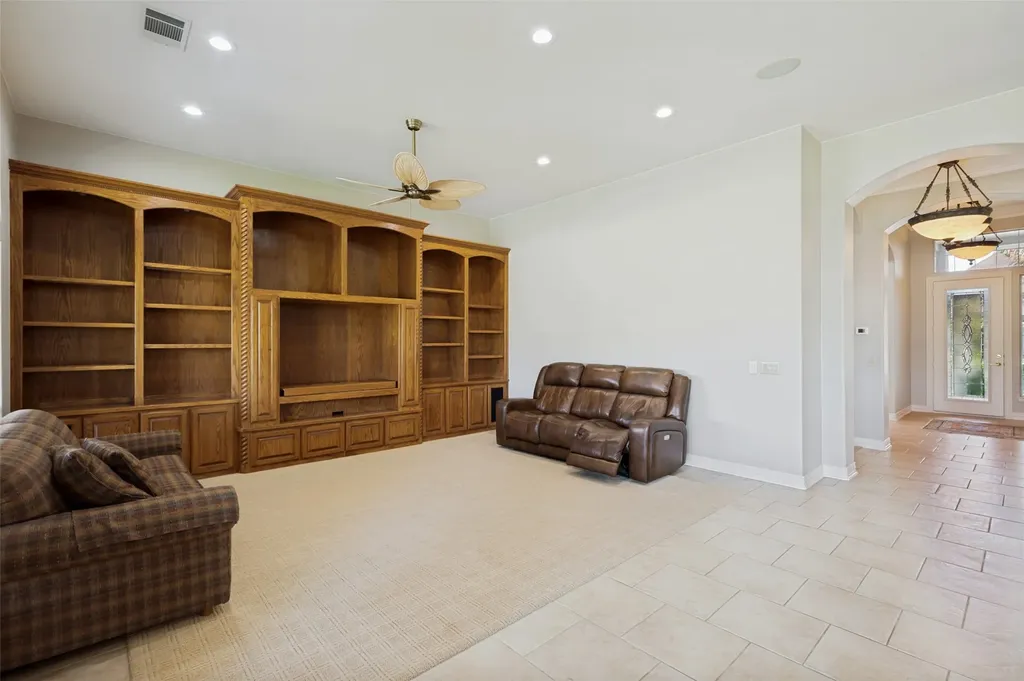 9908 Countryside Drive Denton TX 76207