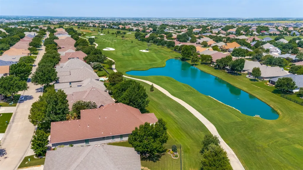 9908 Countryside Drive Denton TX 76207