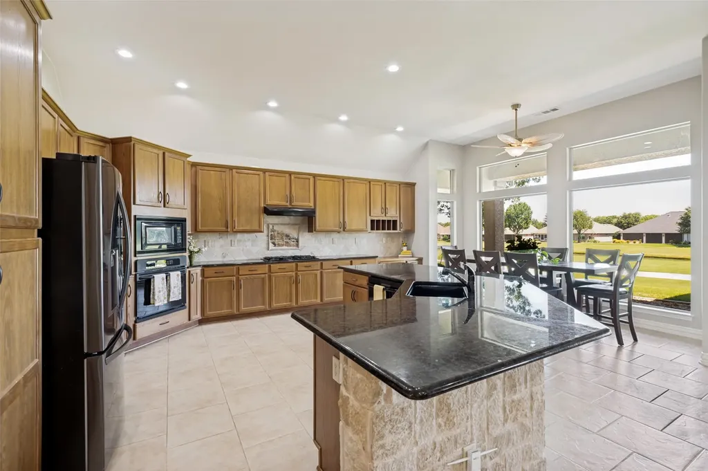 9908 Countryside Drive Denton TX 76207