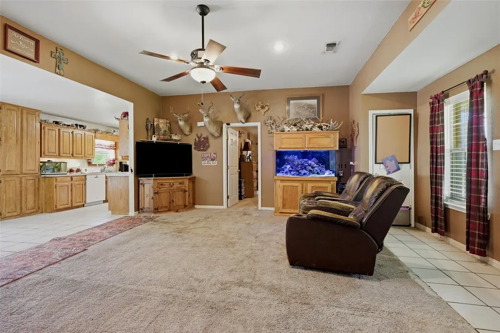 205 3rd Street Whitesboro TX 76273