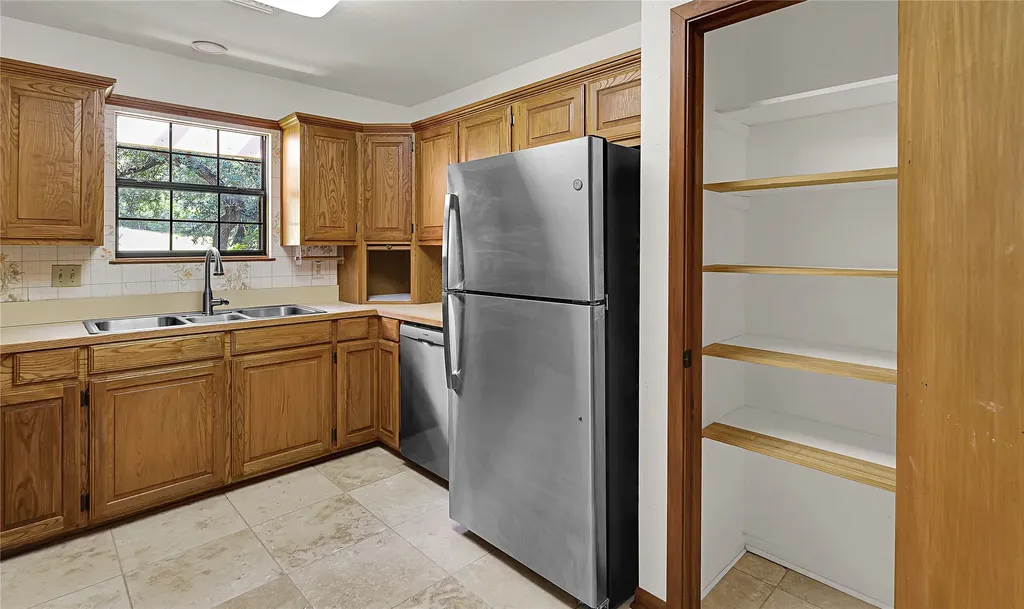 321 County Road 4275 Clifton TX 76634