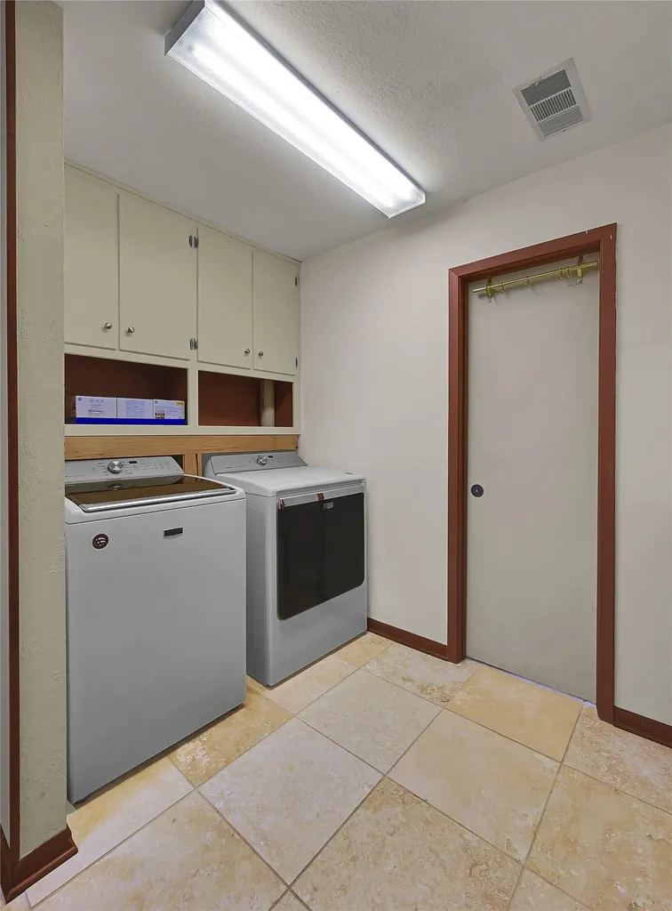 321 County Road 4275 Clifton TX 76634