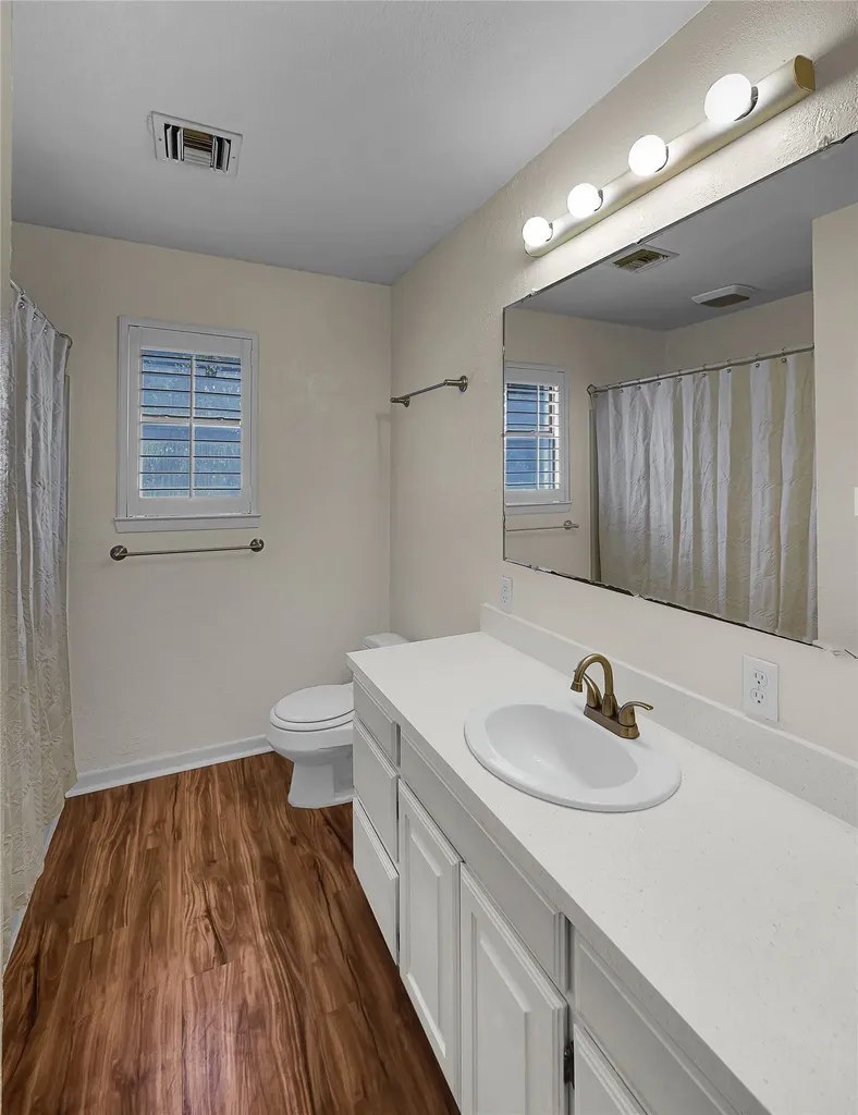 321 County Road 4275 Clifton TX 76634