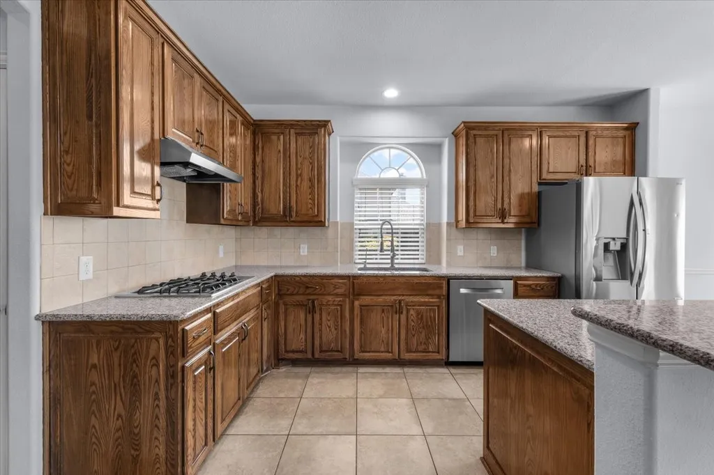 9833 Saltbrush Street Fort Worth TX 76177