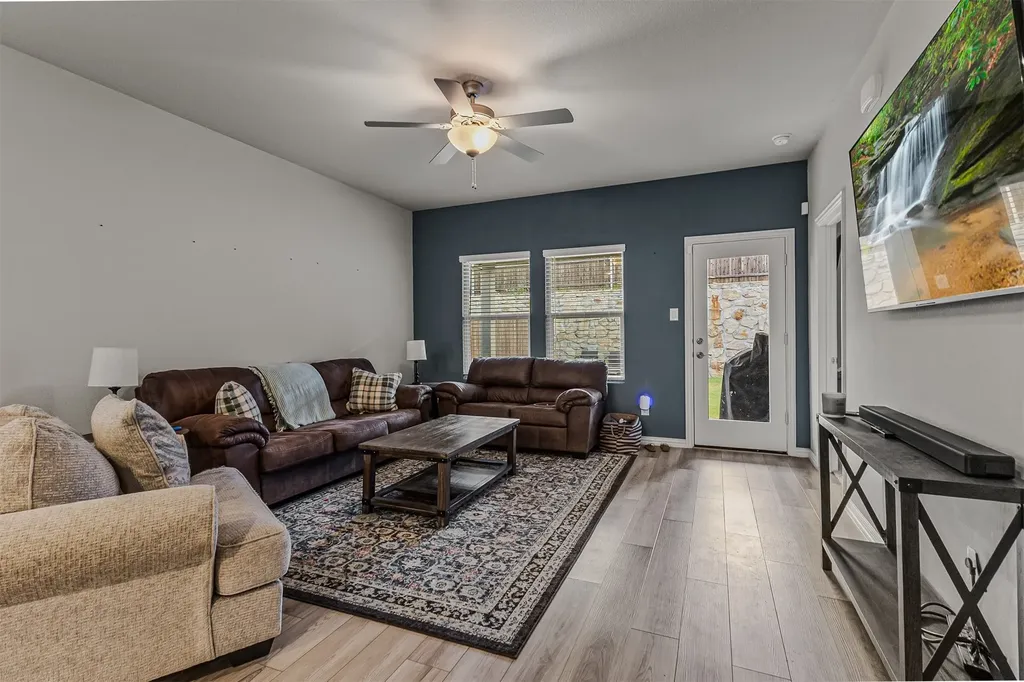 2224 Cliff Springs Drive Forney TX 75126