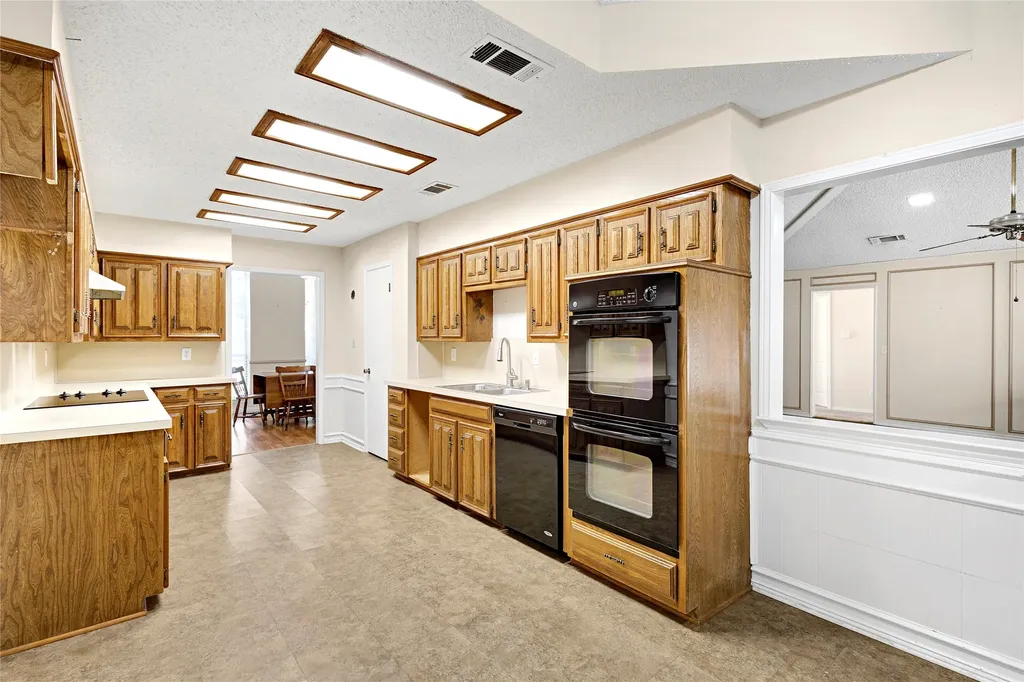 42 Indian Trail Hickory Creek TX 75065