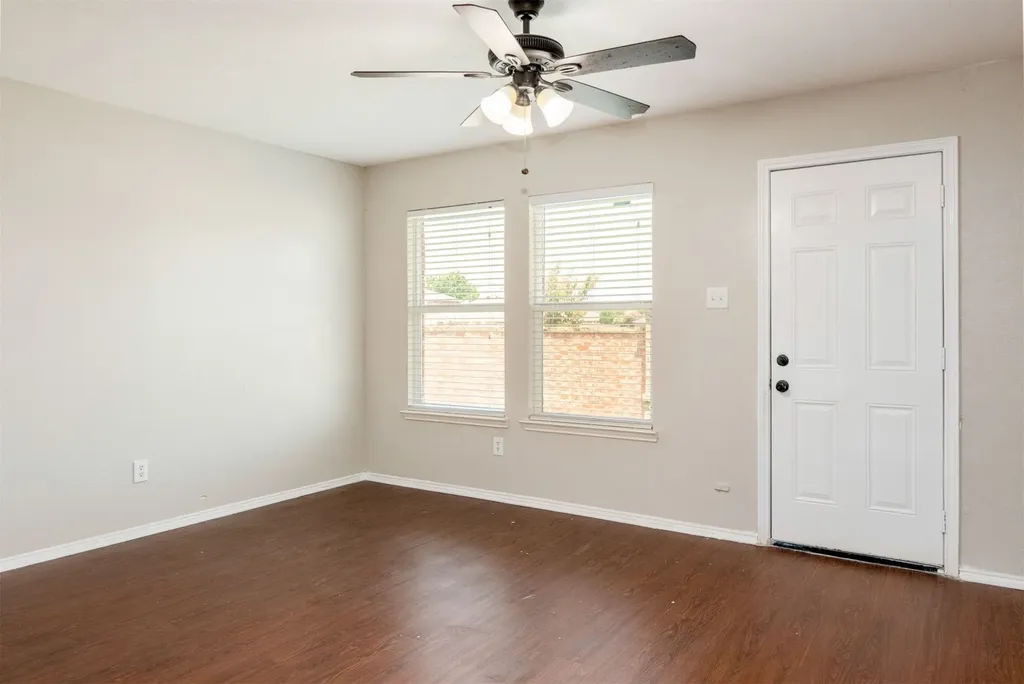 806 White Fields Way Arlington TX 76002