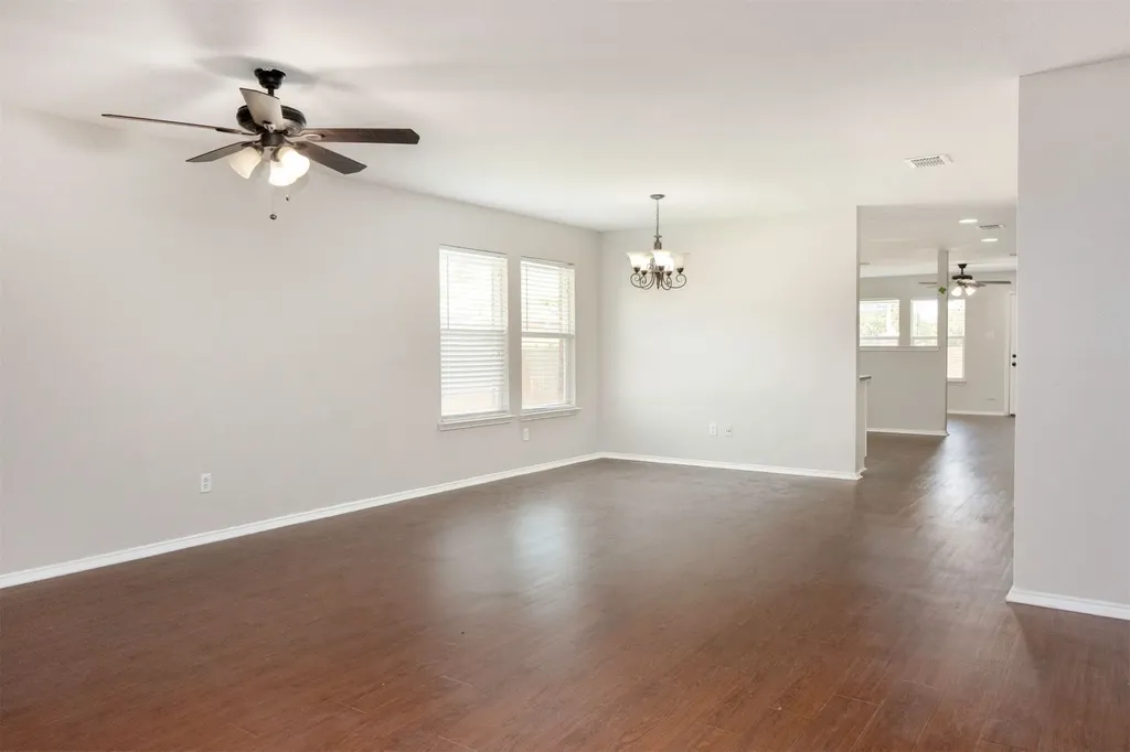 806 White Fields Way Arlington TX 76002