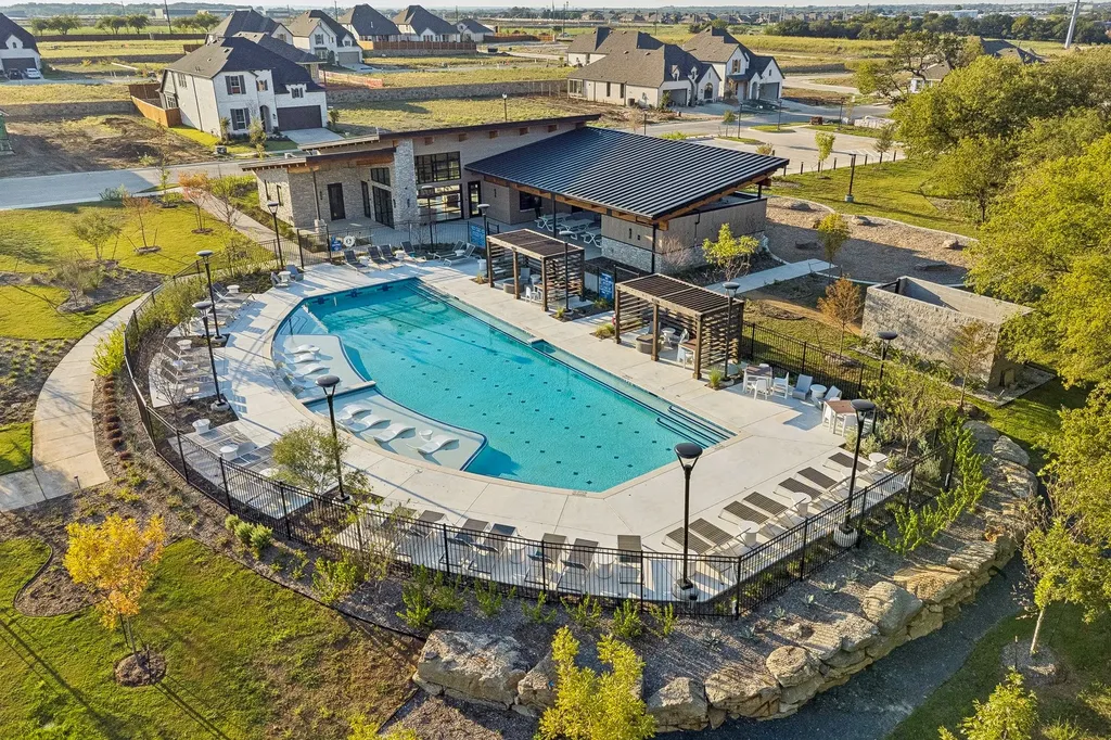 4623 Hawks Trail Oak Point TX 75068