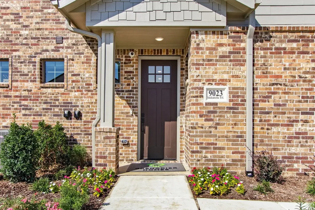 4623 Hawks Trail Oak Point TX 75068