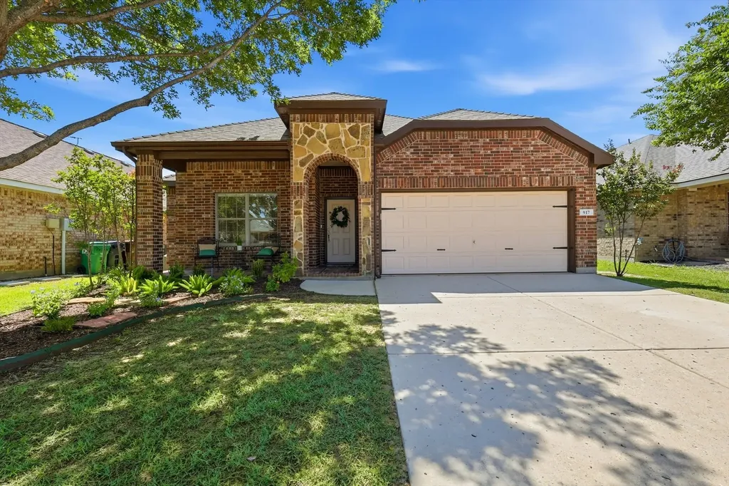 917 Atlanta Drive Denton TX 76208