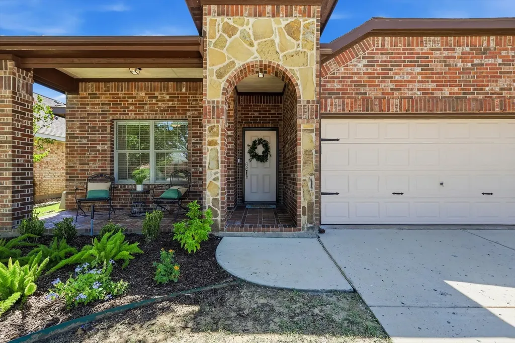 917 Atlanta Drive Denton TX 76208