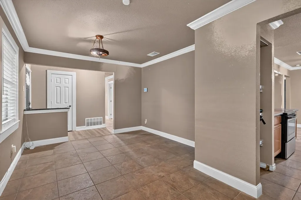 10434 Castlerock Drive Dallas TX 75217