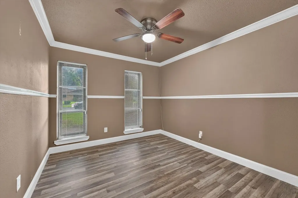 10434 Castlerock Drive Dallas TX 75217