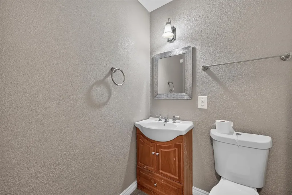 10434 Castlerock Drive Dallas TX 75217