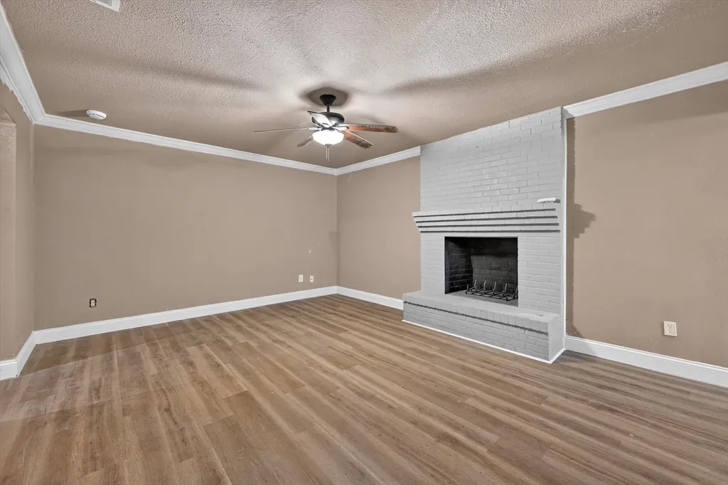 10434 Castlerock Drive Dallas TX 75217