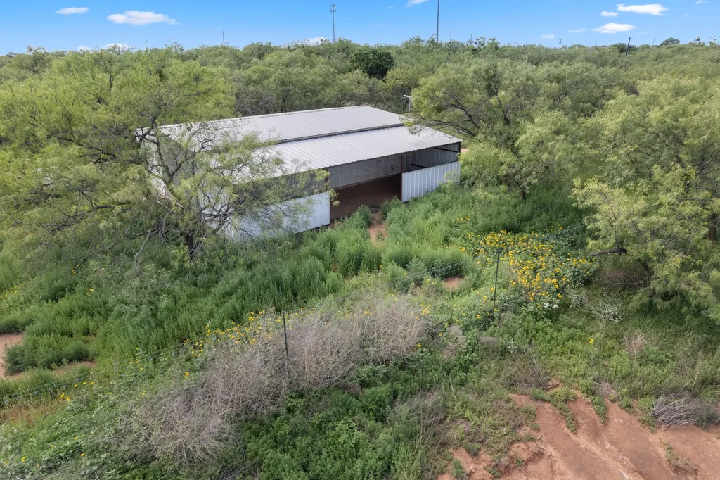 2524 State Highway 79 S Wichita Falls TX 76310