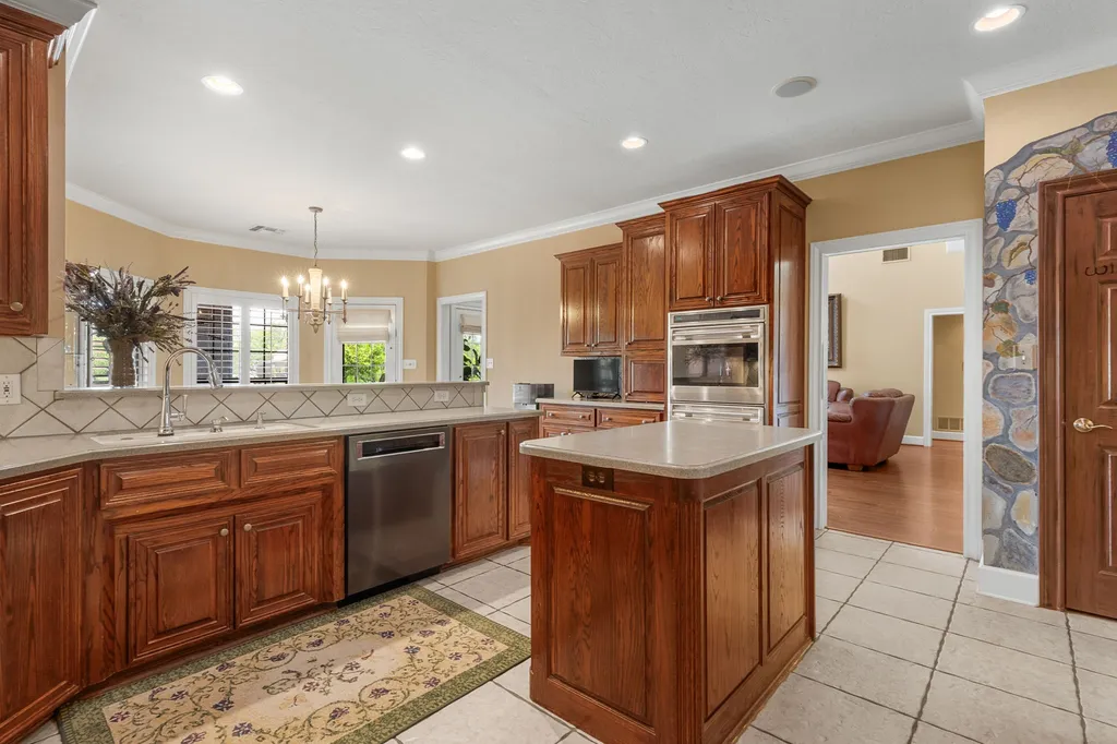 2524 State Highway 79 S Wichita Falls TX 76310