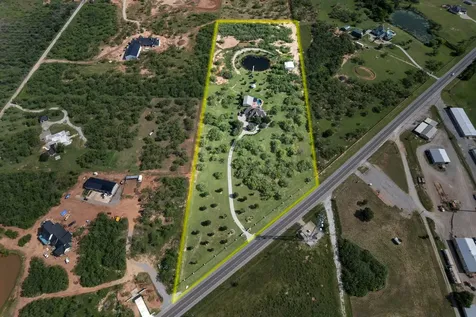 2524 State Highway 79 S Wichita Falls TX 76310