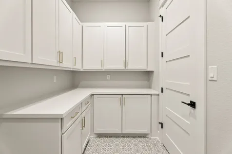 22405 Blue Water Chandler TX 75758