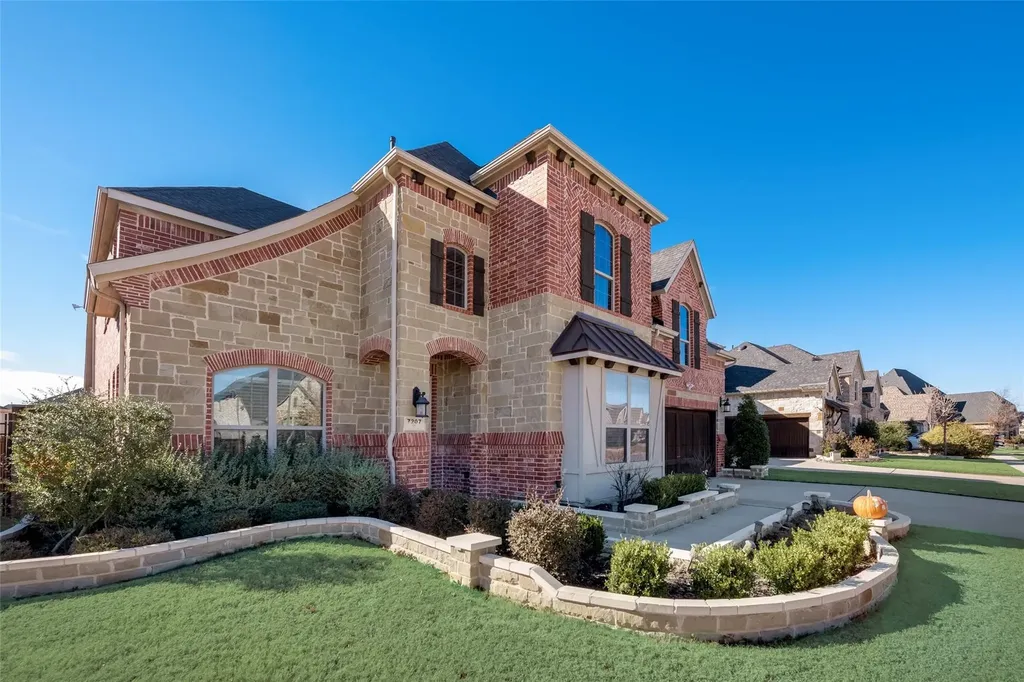 7207 Arches Avenue Irving TX 75063