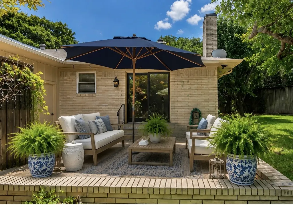 9133 Villa Park Circle Dallas TX 75225