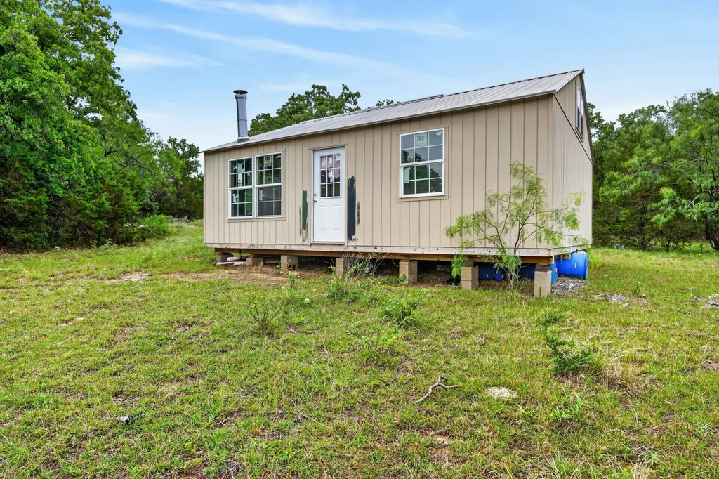 1066 High Point Drive Mineral Wells TX 76067