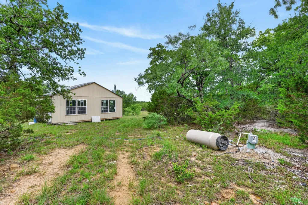 1066 High Point Drive Mineral Wells TX 76067