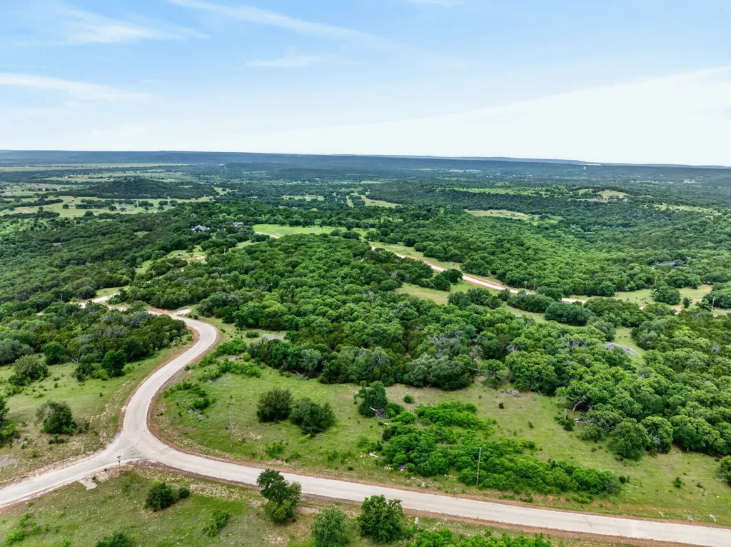 1066 High Point Drive Mineral Wells TX 76067