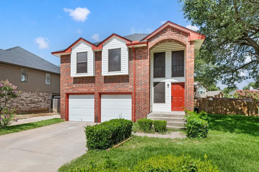 4151 Cedar Drive Grapevine TX 76051