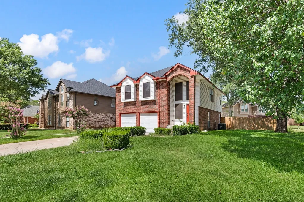 4151 Cedar Drive Grapevine TX 76051