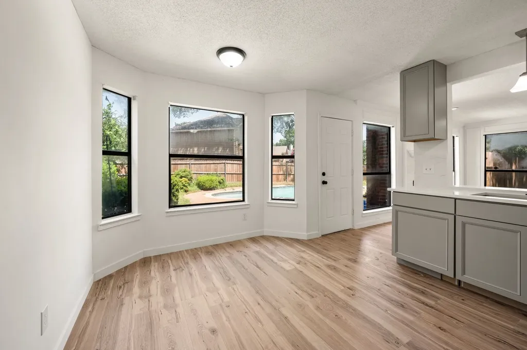 4151 Cedar Drive Grapevine TX 76051