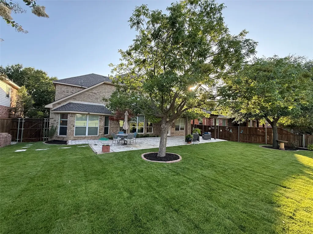 1009 Royal Oaks Drive Mckinney TX 75070